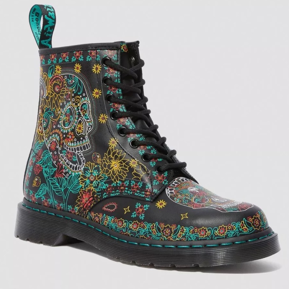 1460 SKULL Dr. Martens Boot